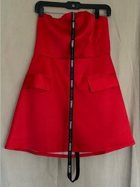 Hess Red Strapless Mini Dress with Pocket Details